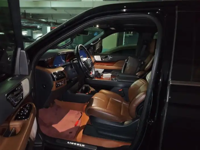 Lincoln Navigator 2022 Model 3.5T Zunyao Edition – фото 10
