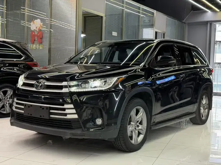 Toyota Highlander 2021 Model 2.0T 4WD Deluxe Edition 7 seat – фото 1