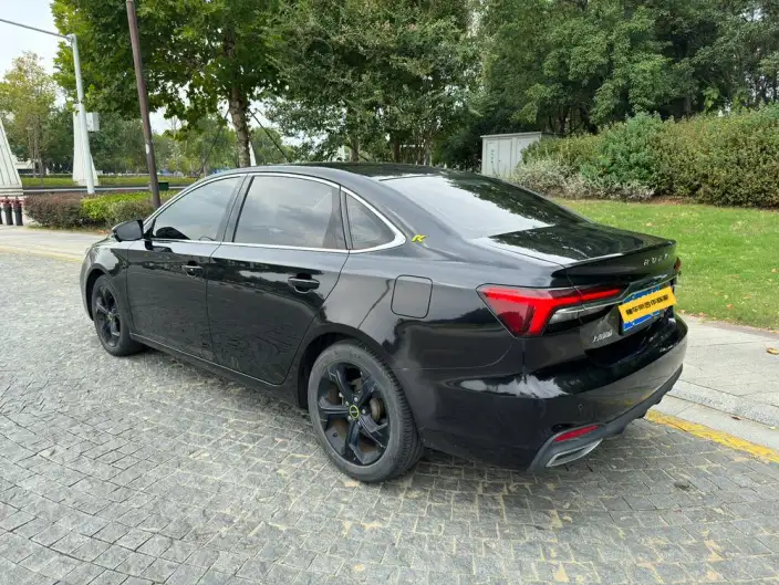Roewe i6 MAX 2020 Model 300TGI Automatic Cool Smart Driving Edition – фото 4