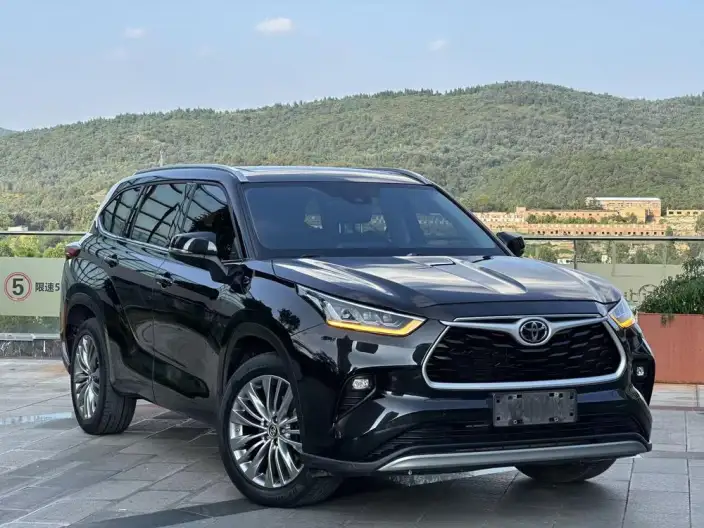 Toyota Highlander 2022 Model 380T 4WD Premium Edition 7 seat – фото 8