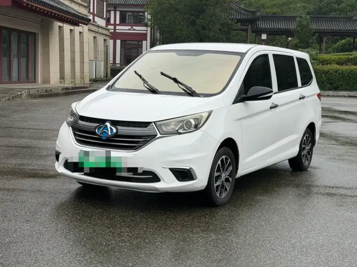 Changan Oshan A600 EV 2021 Model EV 6 seat