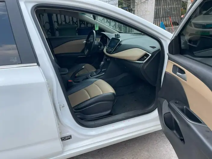 Chevrolet Corolla 2022 Model 320 Automatic Yuexiang Edition – фото 7