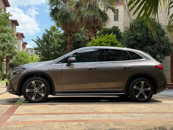 Mercedes-Benz EQE SUV 2023 Model EQE SUV 350 4MATIC Pioneer Edition – фото 4