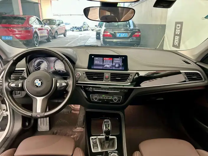 BMW 1 Series 2020 Model 120i M Sports Set – фото 8