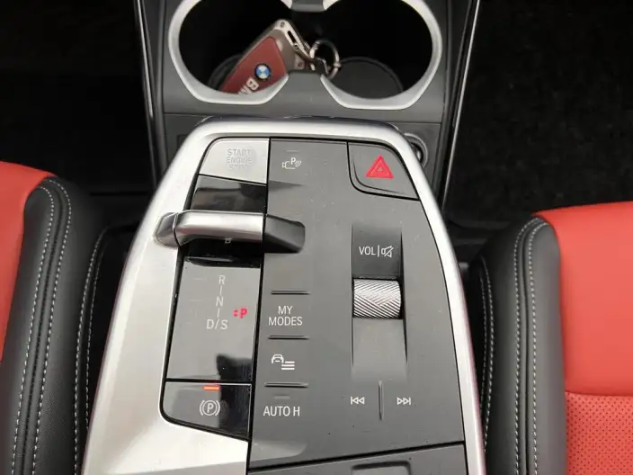 BMW X1 2023 Model xDrive25Li M Sports Set – фото 9