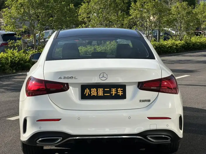 Mercedes-Benz A-class 2023 Model A 200 L Sports sedan Fashion Edition – фото 6