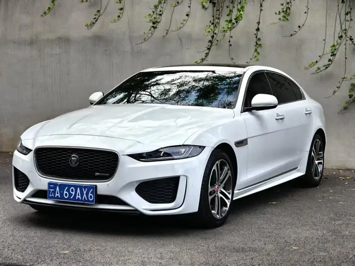 Jaguar XE L 2021 Model 2.0T 250PS S Enterprising Youya Edition – фото 1