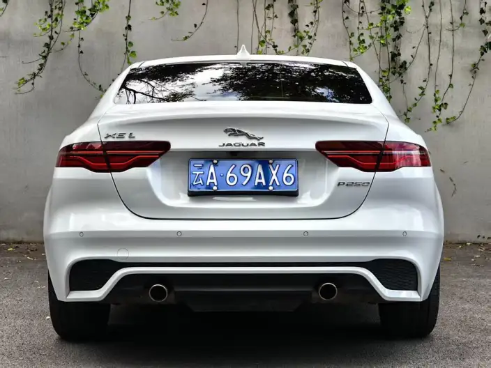 Jaguar XE L 2021 Model 2.0T 250PS S Enterprising Youya Edition – фото 5