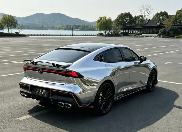 Changan UNI-V 2022 Model 1.5T Sports Edition – фото 6