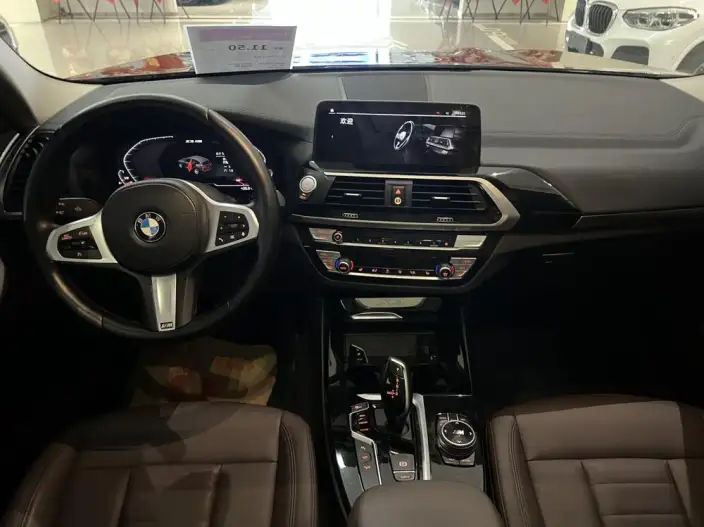 BMW X3 2020 Model xDrive25i M Sports Set – фото 9