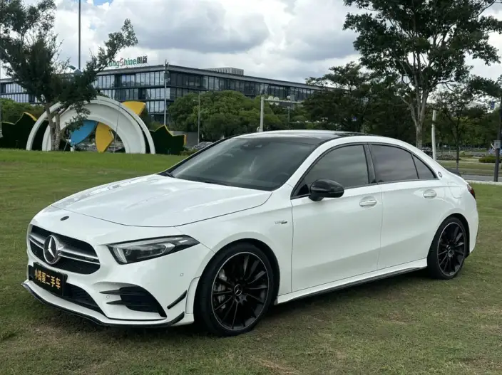 Mercedes-Benz A-Class AMG 2020 Model AMG A 35 L 4MATIC – фото 1