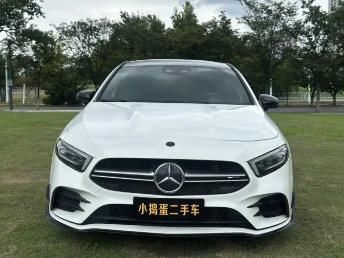 Mercedes-Benz A-Class AMG 2020 Model AMG A 35 L 4MATIC – фото 2