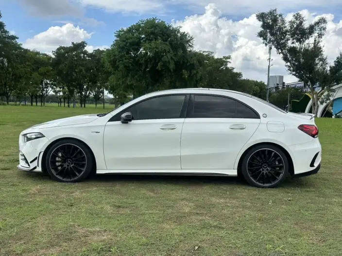 Mercedes-Benz A-Class AMG 2020 Model AMG A 35 L 4MATIC – фото 4
