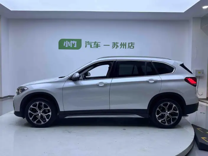 BMW X1 2022 Model sDrive20Li Exclusive Model – фото 4