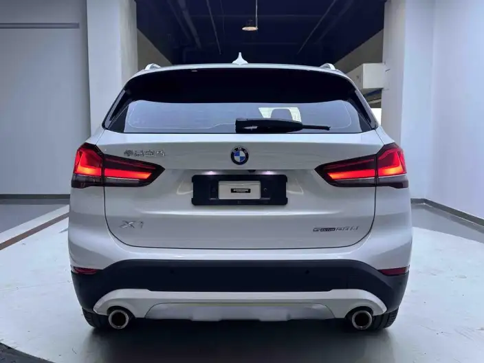 BMW X1 2022 Model sDrive20Li Exclusive Model – фото 6