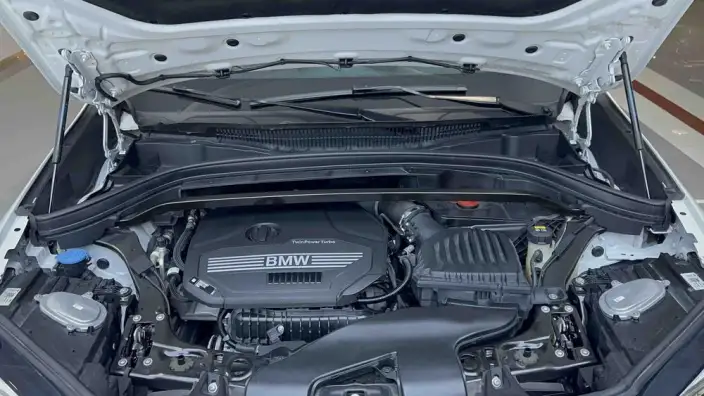 BMW X1 2022 Model sDrive20Li Exclusive Model – фото 9
