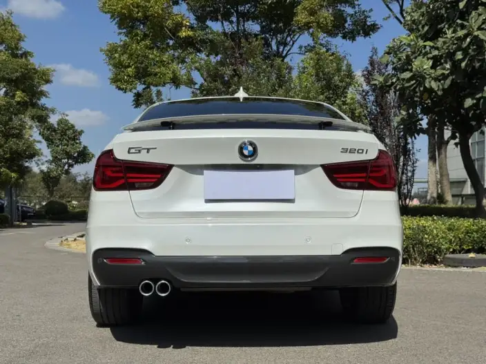 BMW 3 Series Gran Turismo 2020 Model 320i M Sports Set – фото 6