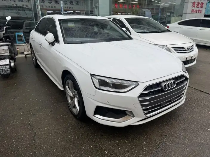 Audi A4 L 2022 Model 40 TFSI Luxury Dynamic Model – фото 3