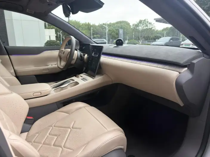 NIO ET7 2021 Model 100kWh First Edition Edition – фото 10