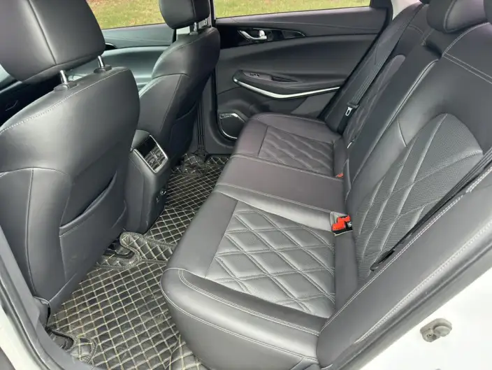 Changan Ruicheng CC 2022 Model Blue Whale Edition 1.5T DCT Elite Model – фото 9