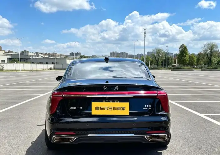 Hongqi H5 2023 Model 1.5T DCT Flag Rhythm Edition – фото 5