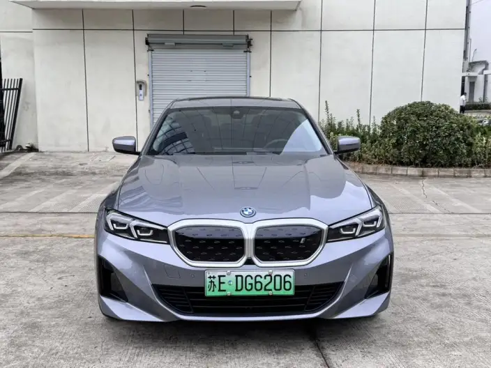 BMW i3 2023 Model eDrive35L – фото 2