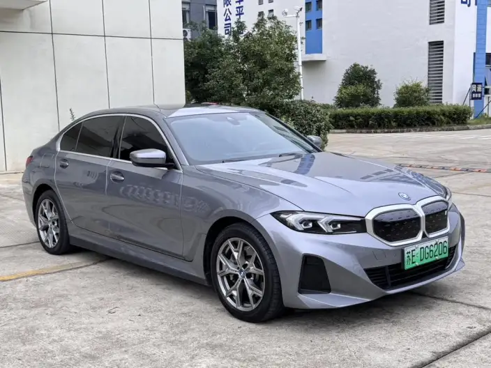 BMW i3 2023 Model eDrive35L – фото 3