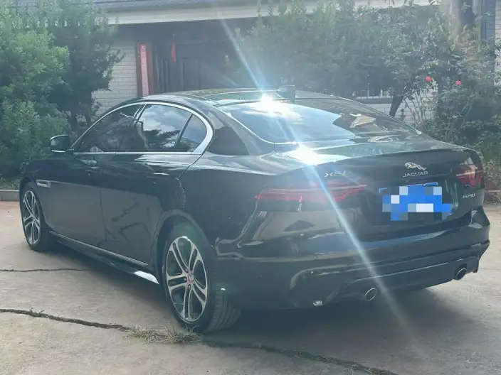 Jaguar XE L 2024 Model 2.0T 250PS R-DYNAMIC S Enterprising Sports Edition – фото 4