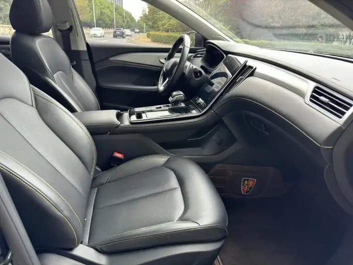 Roewe i6 MAX 2020 Model 300TGI Automatic Cool Smart Driving Edition – фото 7