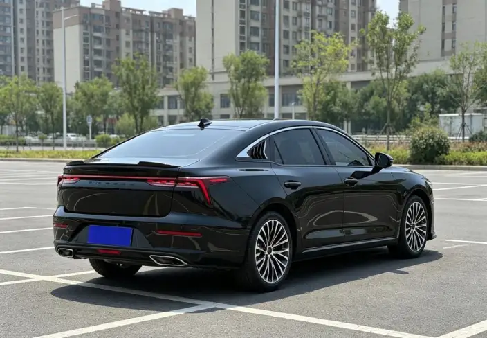 BESTUNE B70 2023 Model Third generation 1.5T Automatic Changxiang Edition Model – фото 6