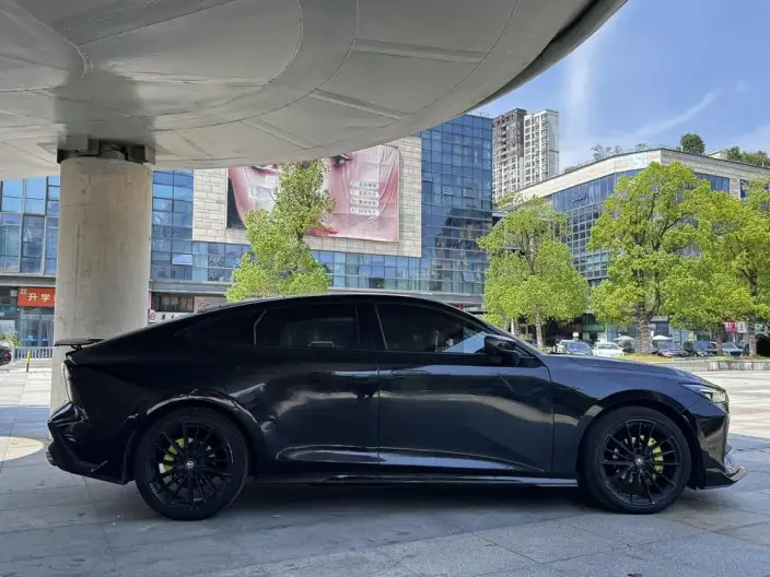 Changan UNI-V 2022 Model 1.5T Noble Model – фото 7