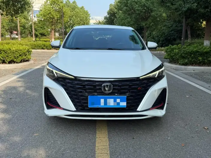 Changan Eado 2023 Model PLUS Changxiang Edition Blue whale NE 1.4T GDI DCT Noble Model – фото 2