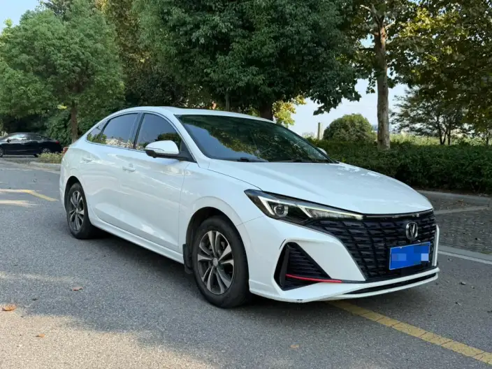 Changan Eado 2023 Model PLUS Changxiang Edition Blue whale NE 1.4T GDI DCT Noble Model – фото 3