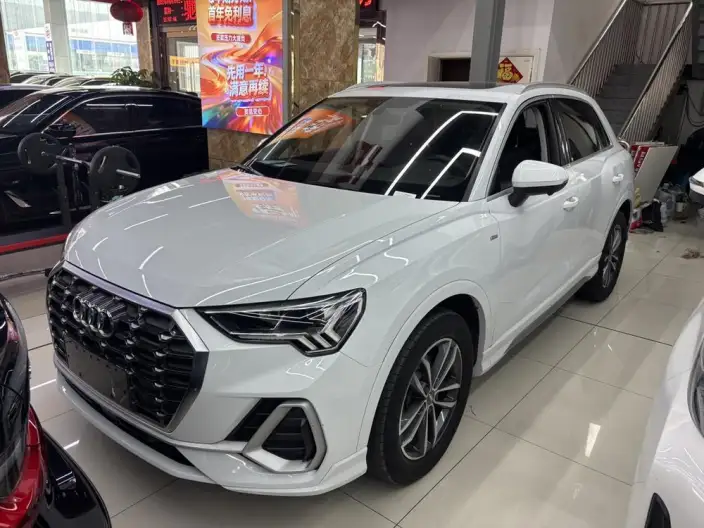 AUDI Q3 2020 Model 35 TFSI Enterprising Dynamic Model – фото 1