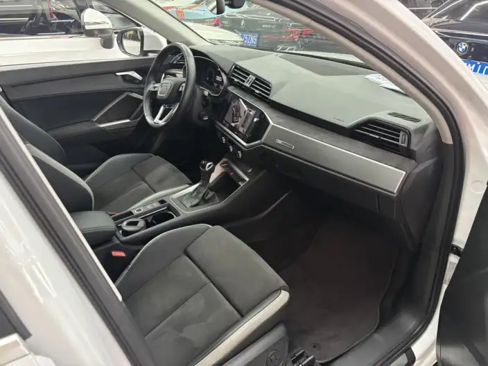 AUDI Q3 2020 Model 35 TFSI Enterprising Dynamic Model – фото 5