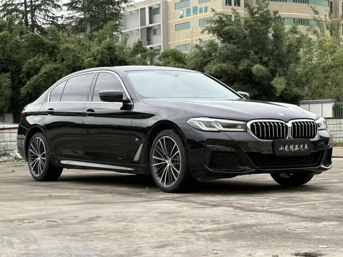 BMW 5 Series 2023 Model Facelift 530Li Leading Model M Sports Set – фото 3