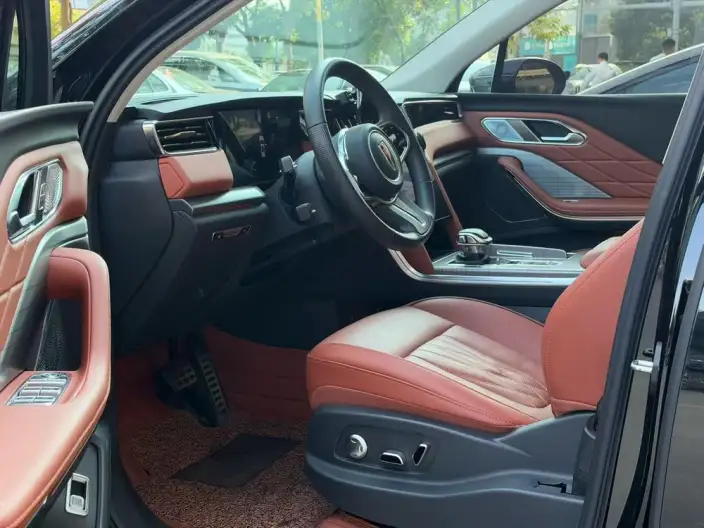 Hongqi HS7 PHEV 2024 Model 2.0T 4WD Flag Enjoy Edition 6 seat – фото 8