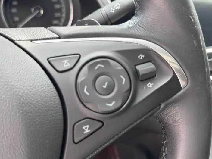 Buick LaCrosse 2022 Model 652T Luxury Model – фото 10