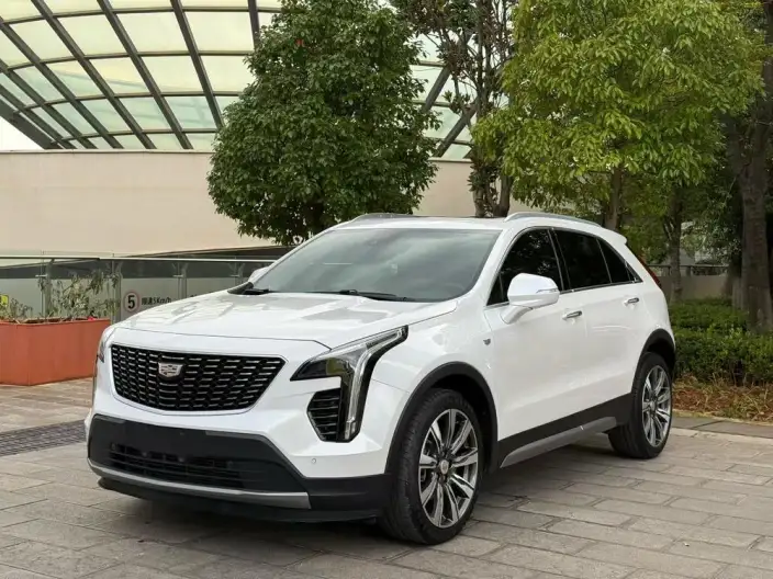 Cadillac XT4 2021 Model 28T 4WD Platinum edition – фото 1