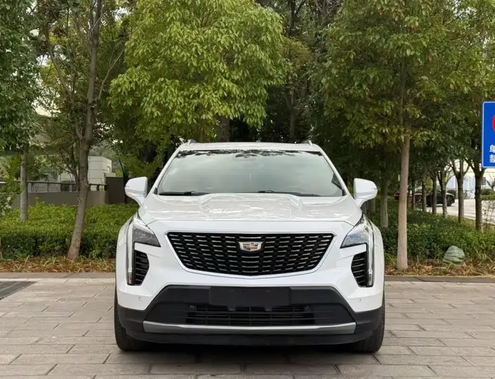 Cadillac XT4 2021 Model 28T 4WD Platinum edition – фото 2