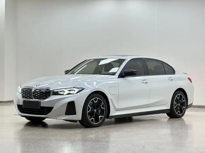 BMW i3 2023 Model eDrive40L Night Set – фото 1