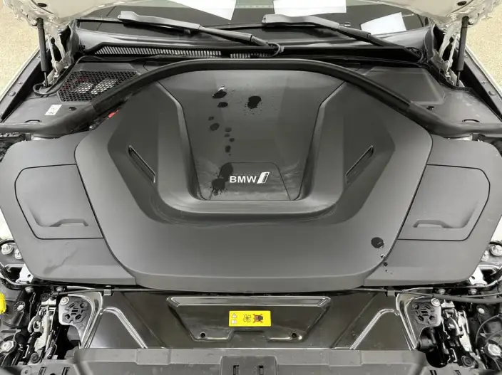 BMW i3 2023 Model eDrive40L Night Set – фото 8