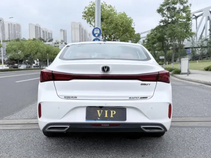Changan Eado 2023 Model PLUS Changxiang Edition Blue whale NE 1.4T GDI DCT Noble Model – фото 6