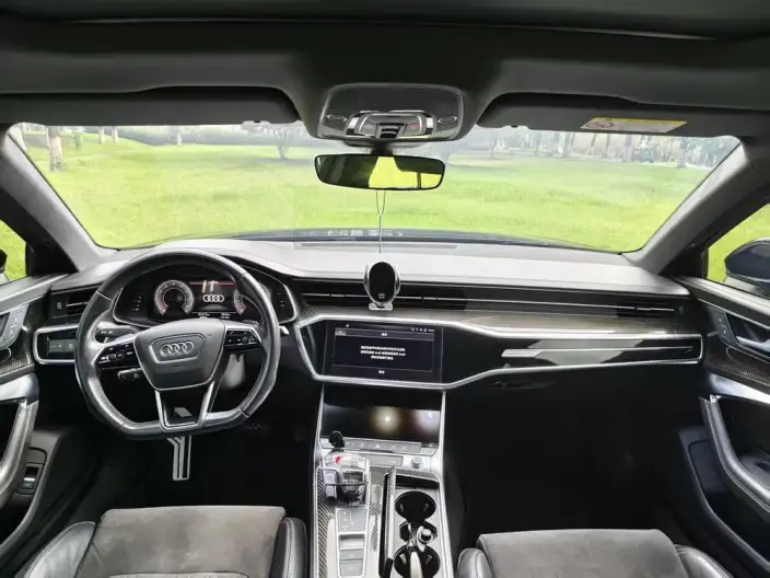 Audi A6L 2022 Model 55 TFSI quattro Exclusive Dynamic Model – фото 6