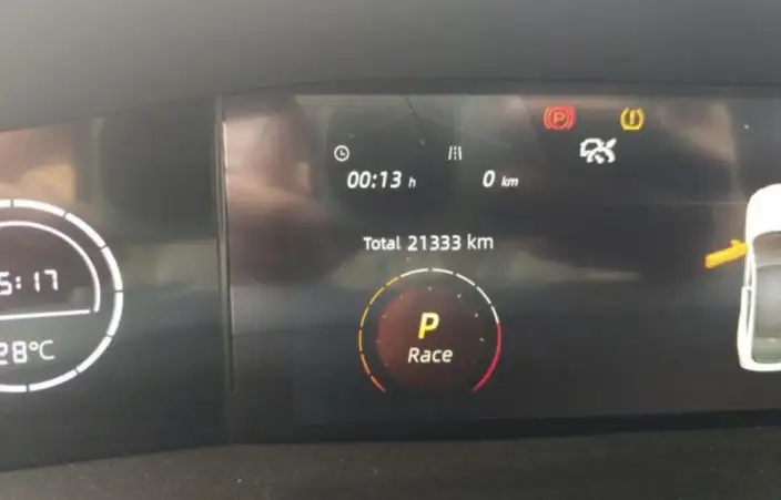 Changan UNI-V 2022 Model 1.5T Noble Model – фото 5