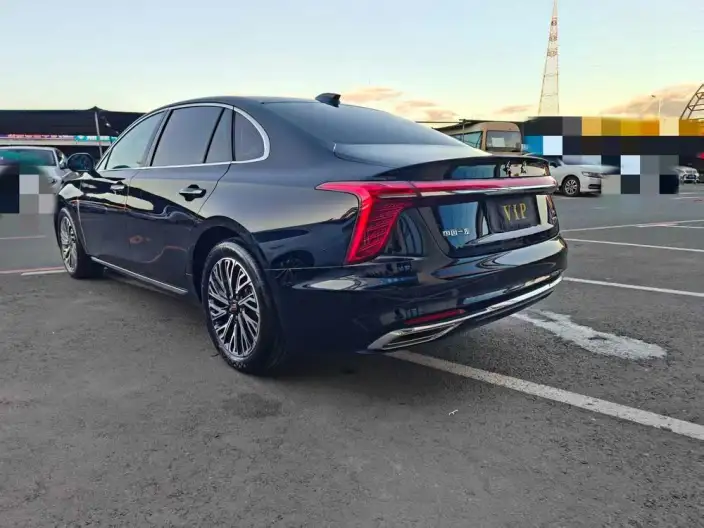 Hongqi H5 2025 Model 2.0T Automatic Flag Enjoy Edition – фото 4
