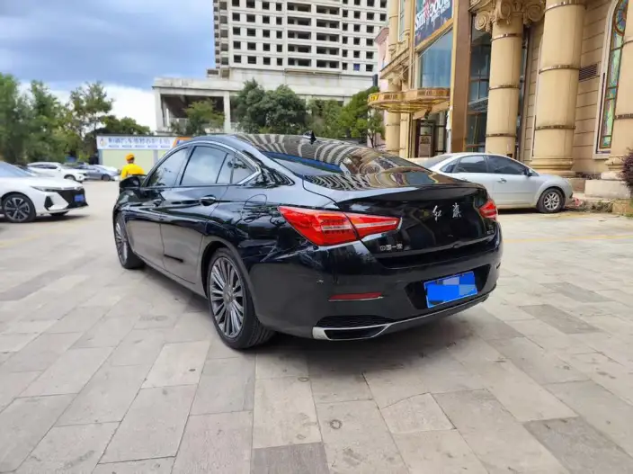 Hongqi H5 Classic 2020 Model 1.8T Automatic Smart Flag Enjoy Edition – фото 4