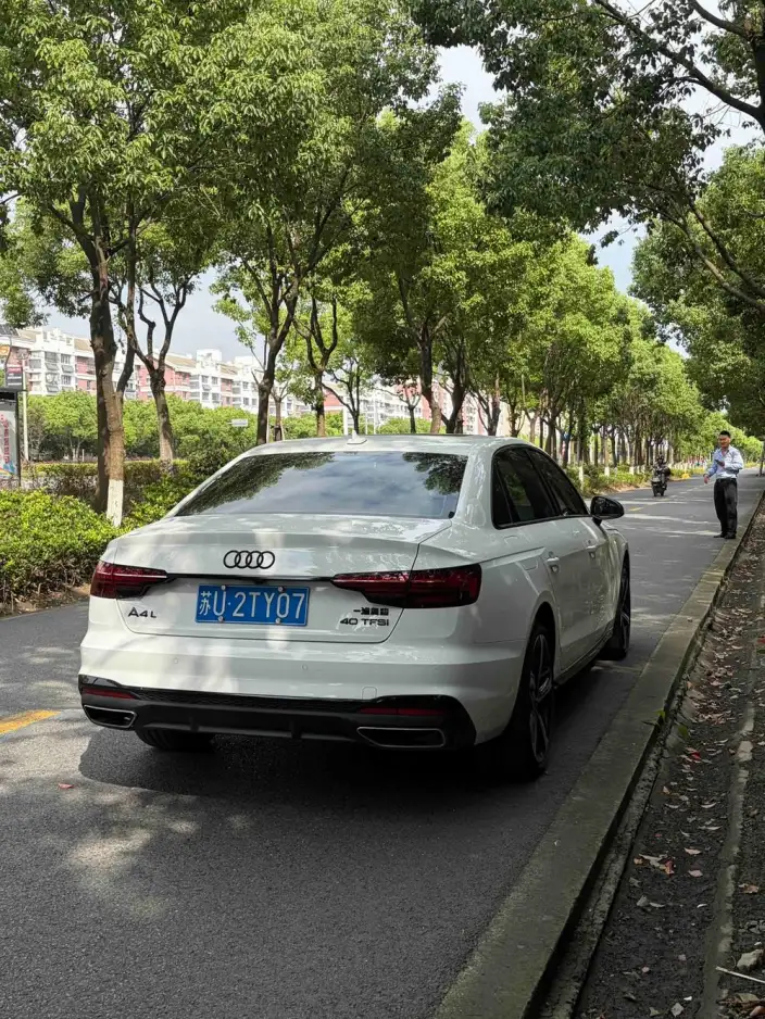 Audi A4 L 2024 Model 40 TFSI Luxury Dynamic Model – фото 4