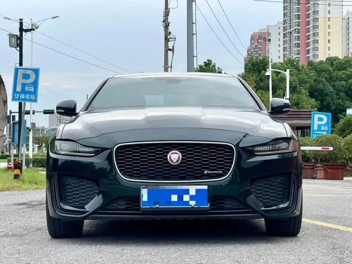 Jaguar XE L 2022 Model 2.0T 250PS R-DYNAMIC S Enterprising Sports Edition – фото 2