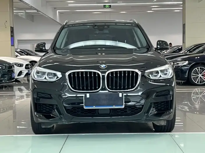BMW X3 2020 Model xDrive30i Leading Model M Sports Set – фото 2